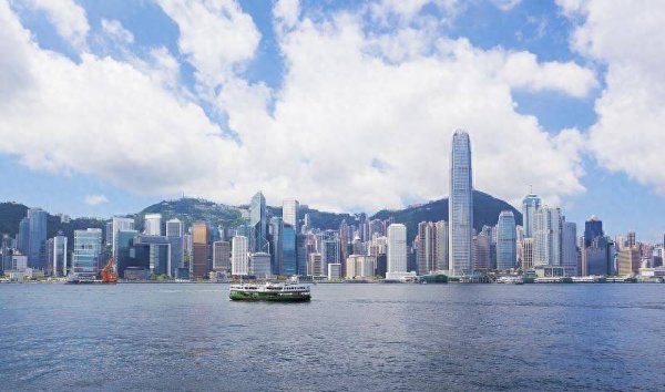 美港通配资 李家超：“五一”访港旅客达110万，同比增22%