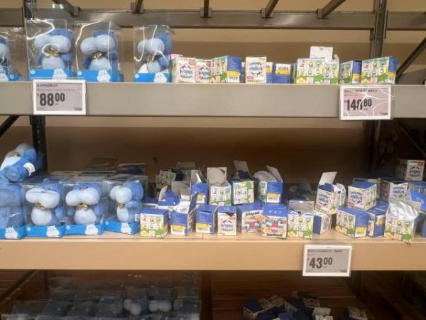 人人配 实探最后一家盒马会员店：95%货架已清空，员工或将转入其他门店