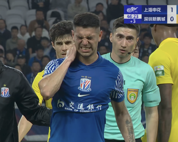 趣投顾 中超最新排行：蓉城退出争冠！申花升至第2，海港战平大连就夺冠